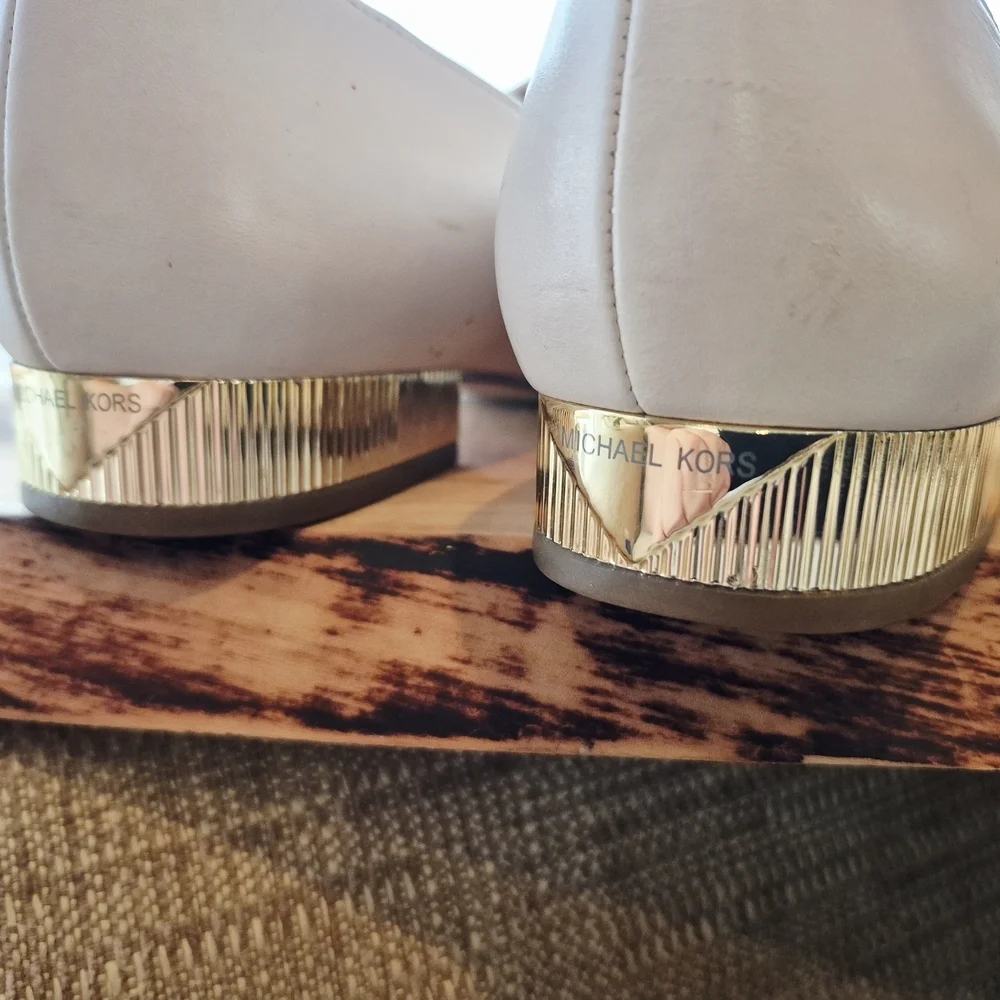Michael Kors Women's Valerie Leather Slip-On Loafers, Cream, Size 8.5 - Picture 4 of 10